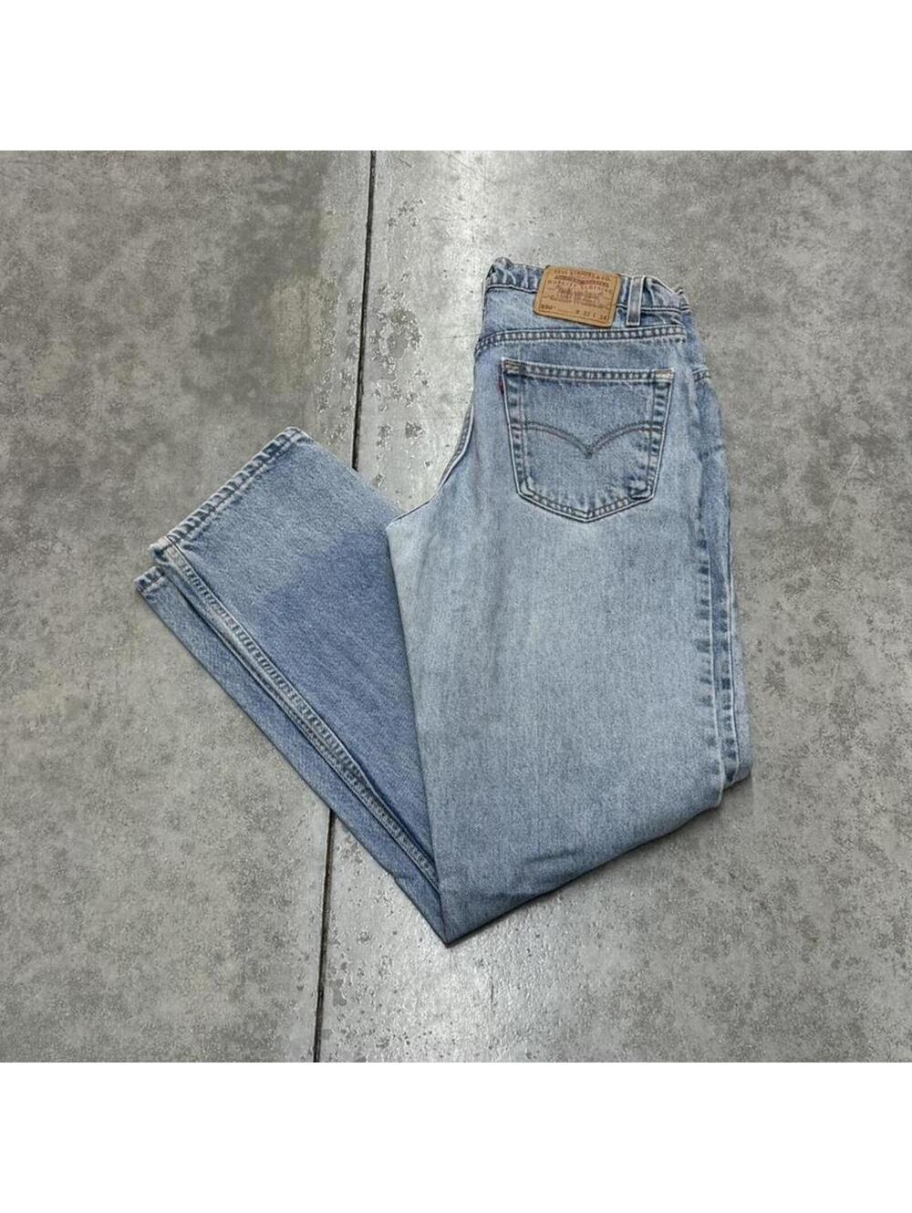 vintage levis 550 made in usa faded blue relaxed baggy fit jeans size 33 x 30